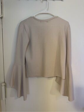 Women's Light Pink Bell Sleeve Top - pinkyotto